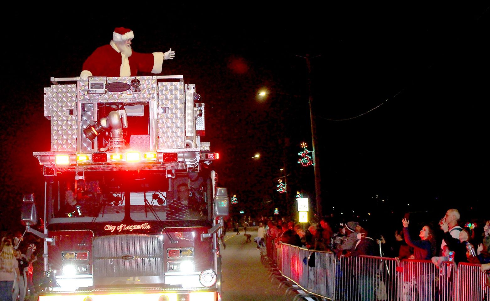 christmasparadeloganville Ready Set