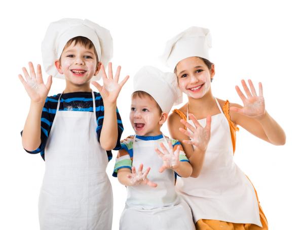 kids cooking